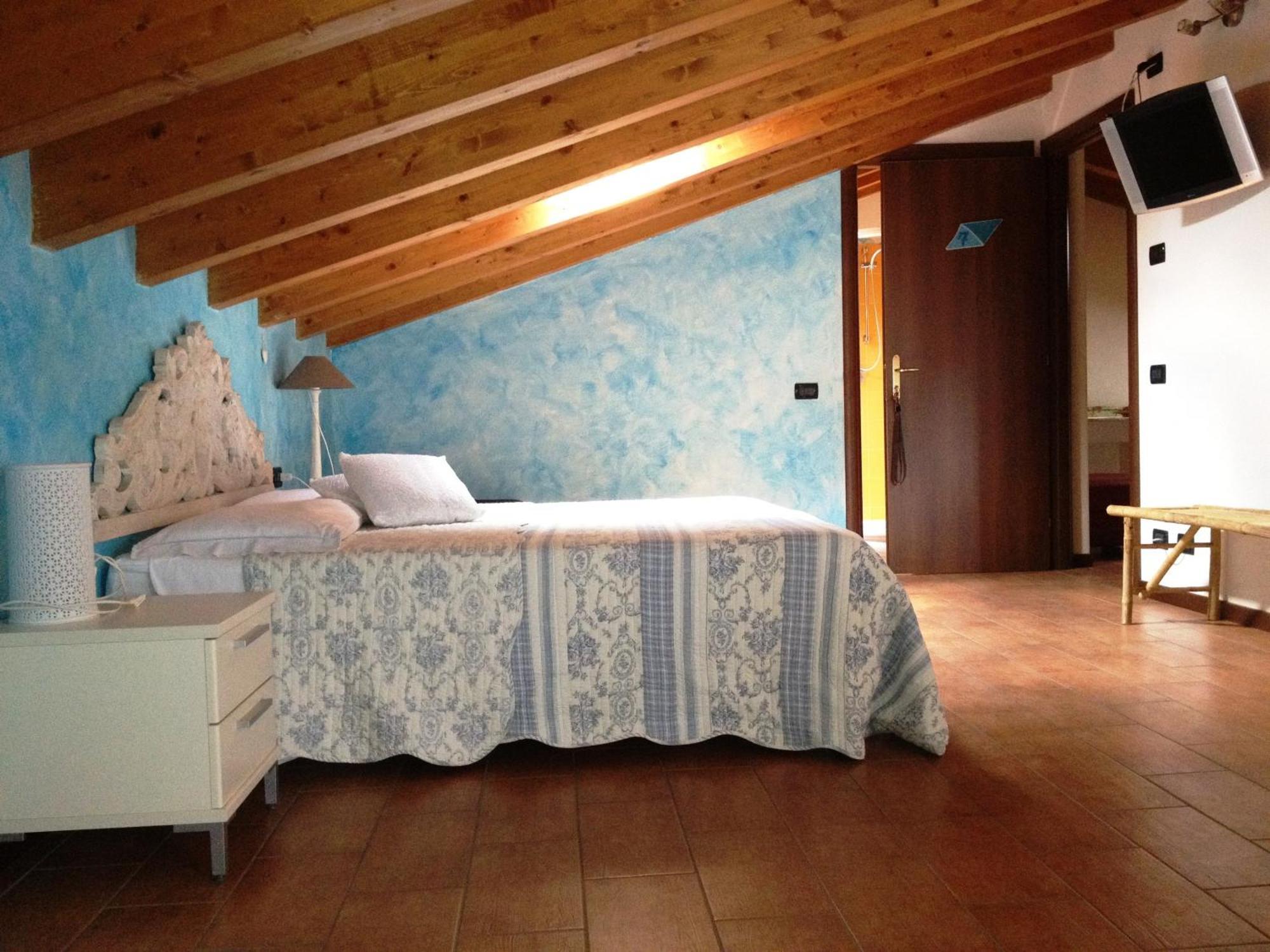 Girelli Sorelle Bussolengo Bagian luar foto