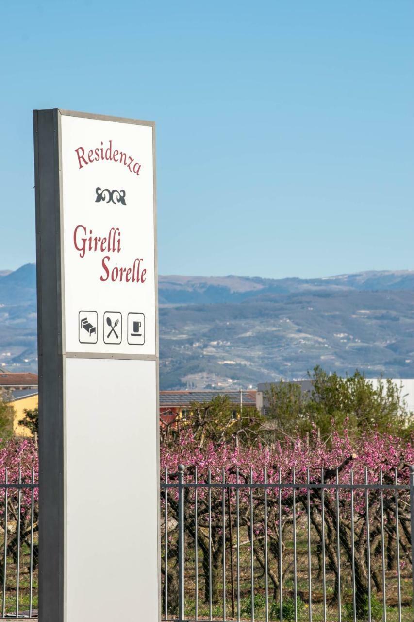 Girelli Sorelle Bussolengo Bagian luar foto